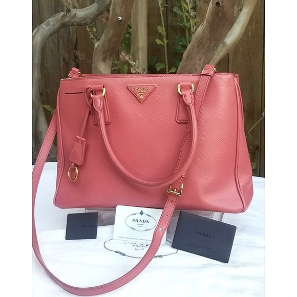  Prada  Saffiano Lux Galleria tote satchel - Picture 5 of 16